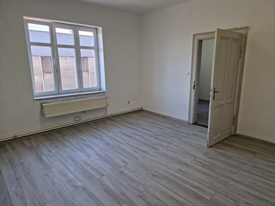 Комерційне приміщення в оренду, 37 м² (3 з 11)