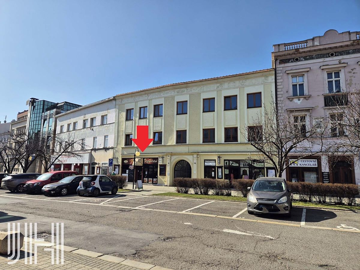 Pronájem obchodního prostoru 106 m²