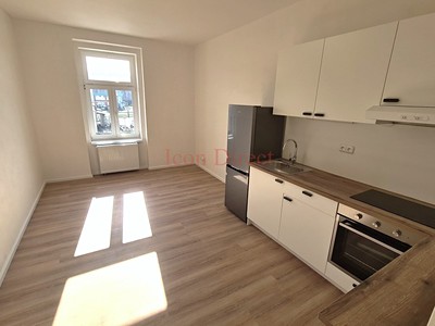 Pronájem bytu 2+kk 43 m²