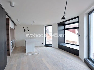 Pronájem bytu 2+kk 60 m²