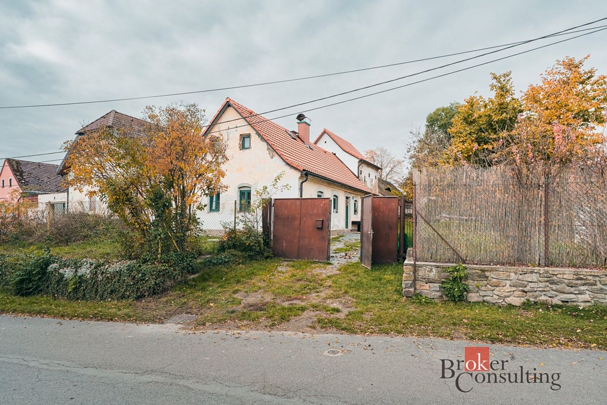 Prodej rodinného domu 70 m², pozemek 1988 m²