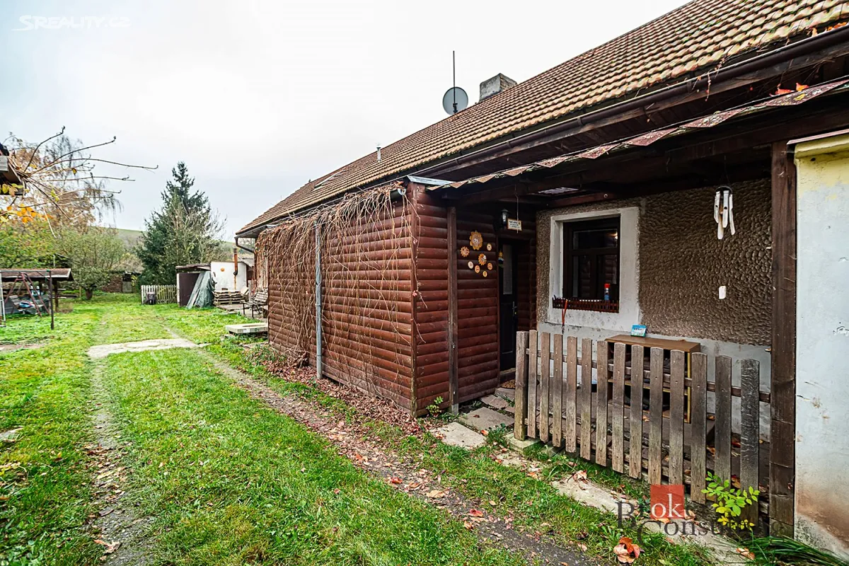 Prodej rodinného domu 150 m², pozemek 1383 m² – pohled 3