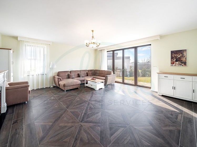 Prodej domu, 244 m² (5 z 39)