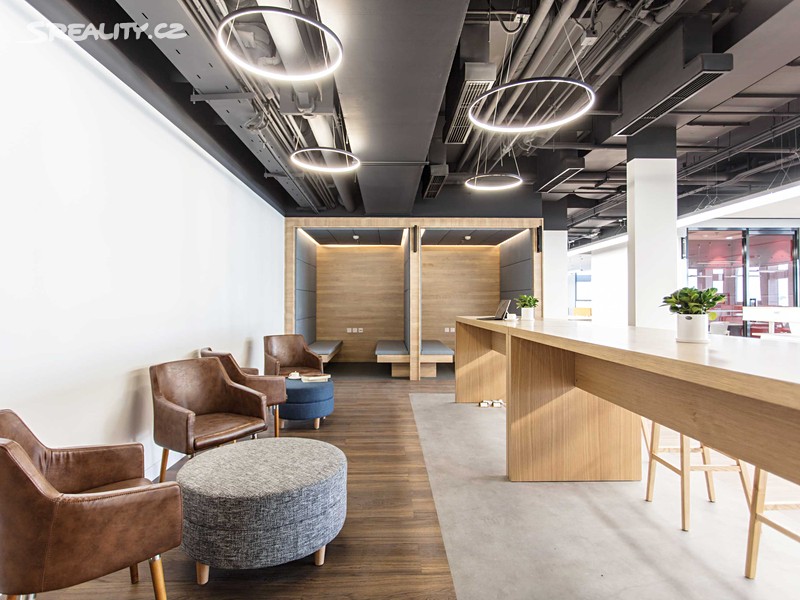 Pronájem kanceláře 440 m² – další