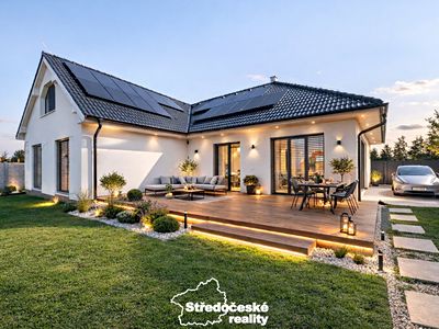 Prodej rodinného domu 240 m², pozemek 784 m²