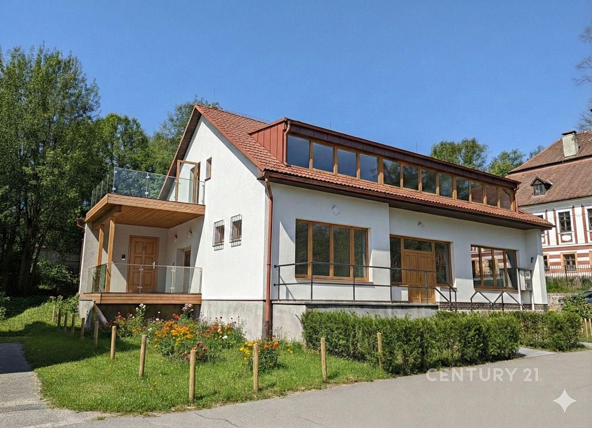 Prodej rodinného domu 410 m², pozemek 479 m²