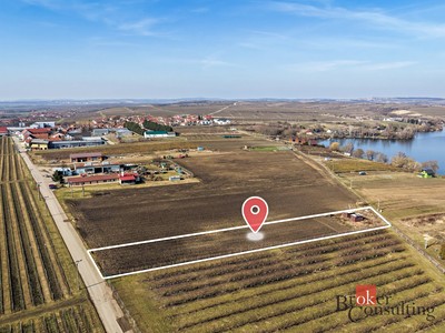 Prodej  pozemku 2 791 m²