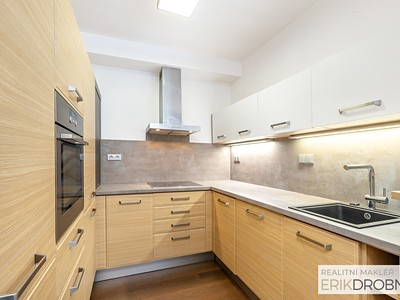 Pronájem bytu 2+kk 56 m²