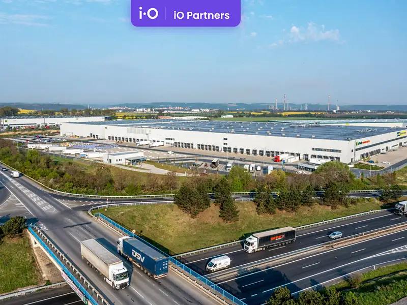 Pronájem skladového prostoru 6169 m², Úžice – náhled fotky 1