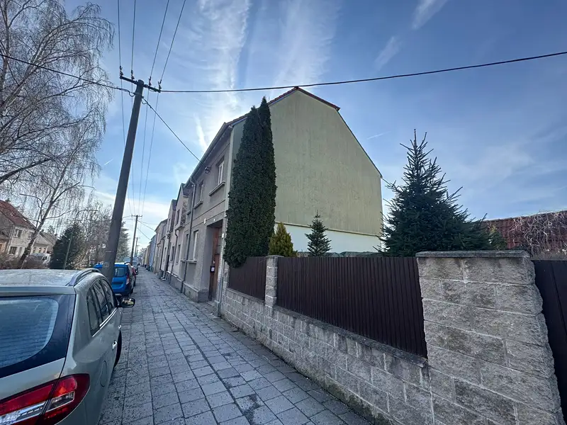 Prodej rodinného domu 160 m², pozemek 339 m², Třebíč – náhled fotky 3