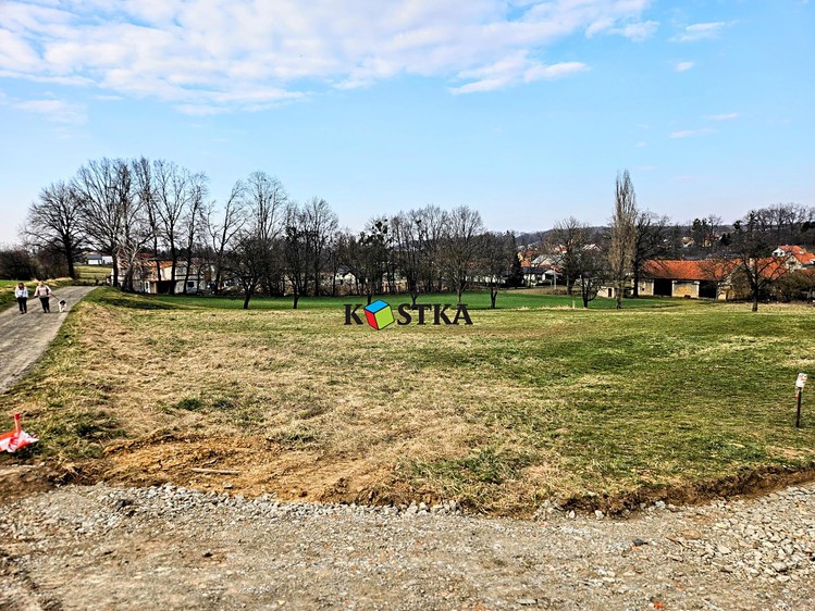 Prodej pozemku, 1 100 m² (8 z 9)