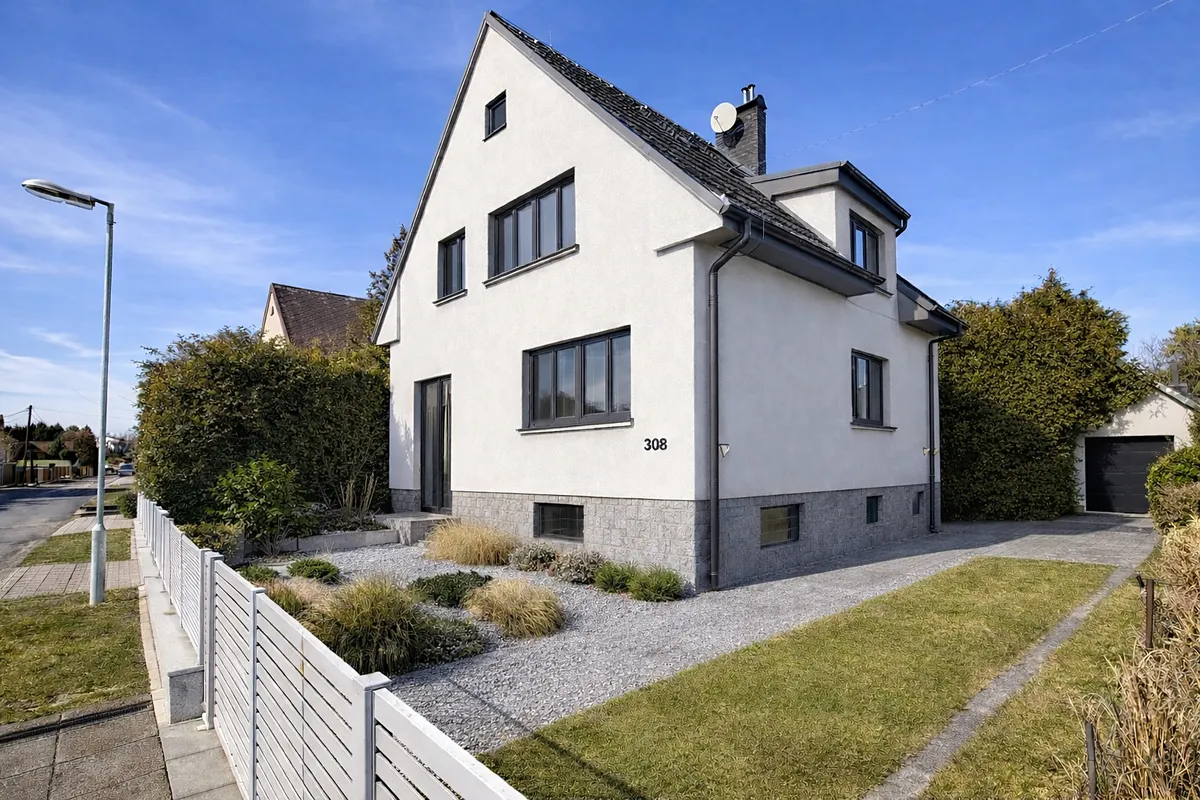 Prodej rodinného domu 150 m², pozemek 930 m²