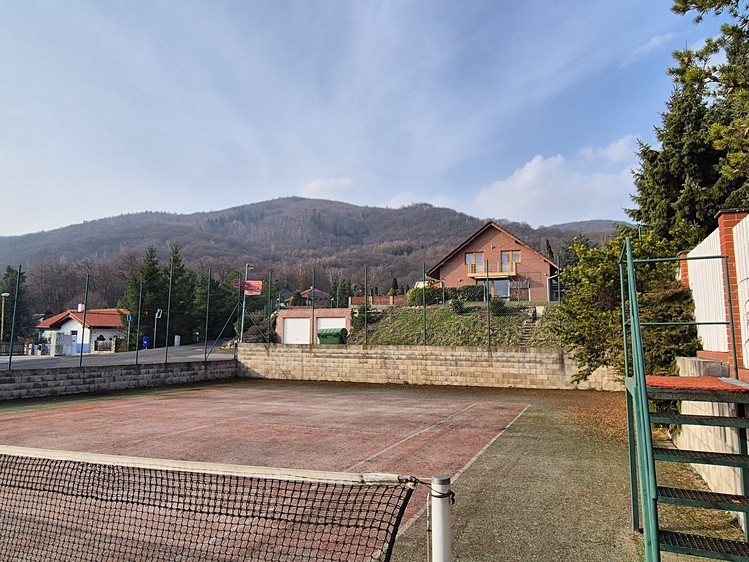 Grundstück zum Kauf, 596 m² (2 von 7)
