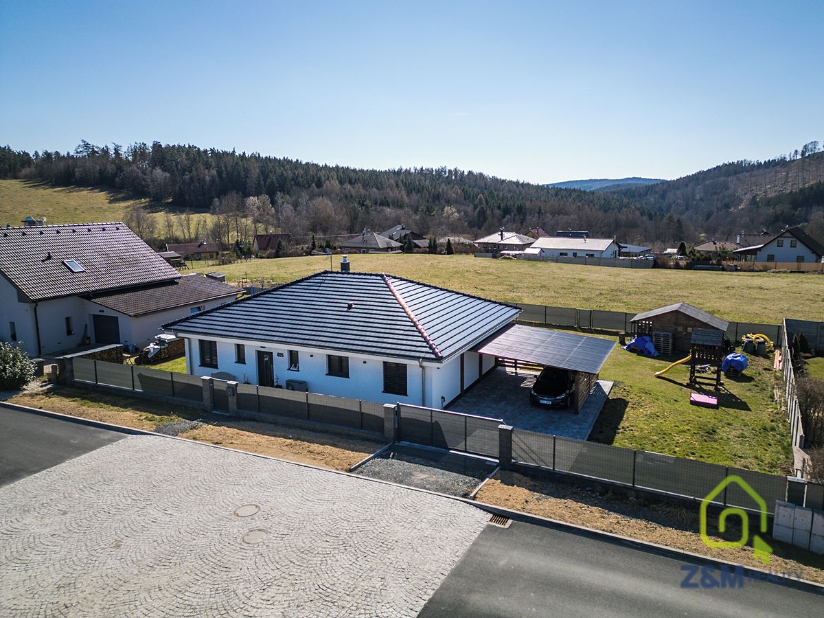 Prodej rodinného domu 124 m², pozemek 1005 m² – fotografie 2