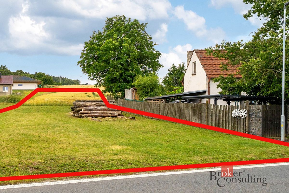 Prodej stavebního pozemku 1488 m²