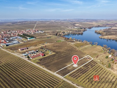 Prodej  pozemku 2 791 m² — photo 2