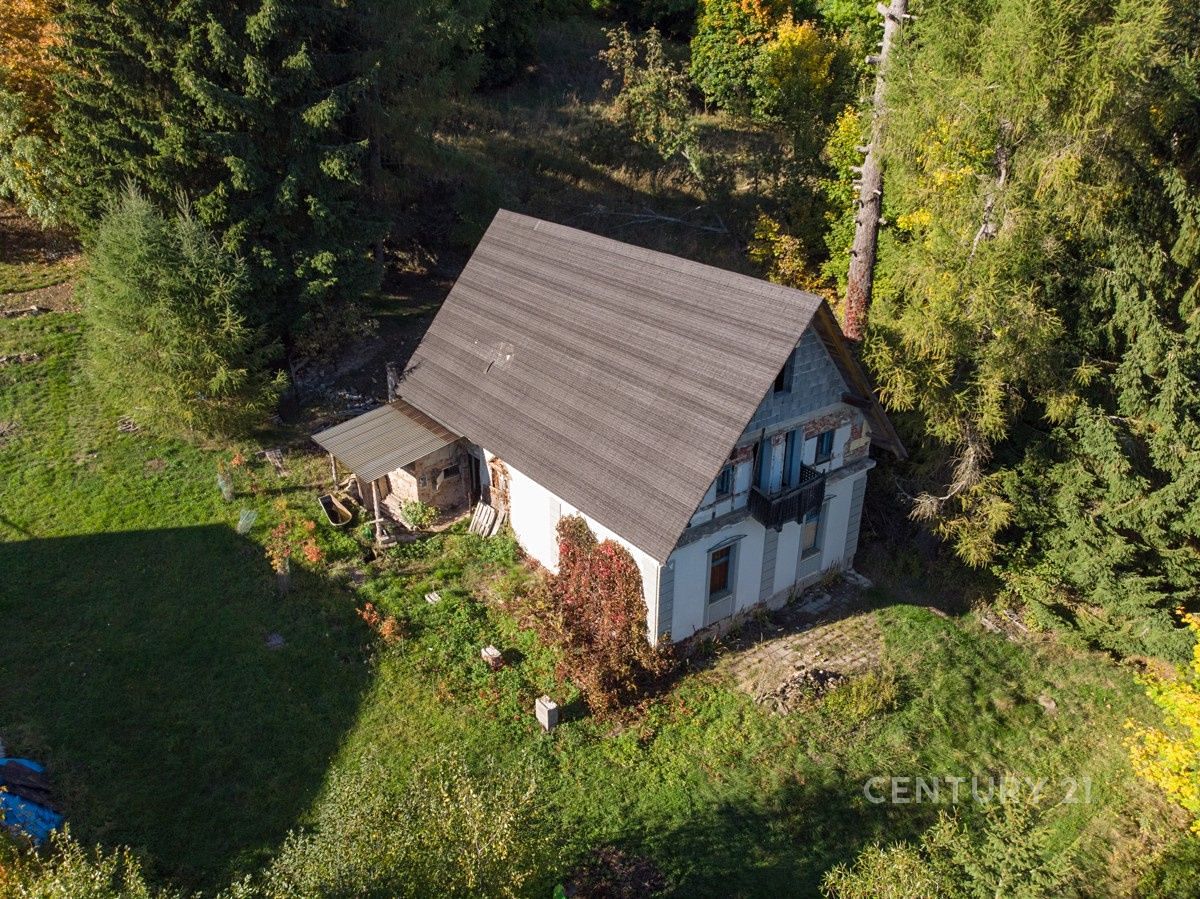 Prodej chalupy 172 m², pozemek 306 m² – fotografie 2