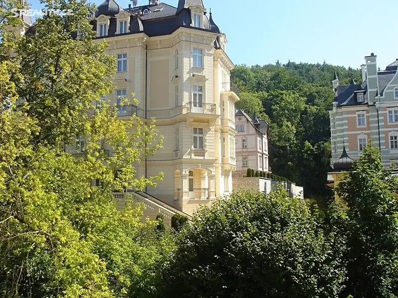 Prodej bytu 4+kk 94 m², Karlovy Vary – náhled fotky 2