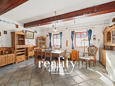 Prodej  rodinného domu 290 m², pozemek 355 m²