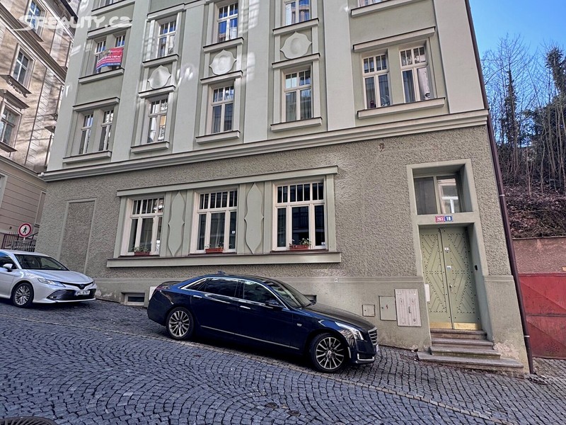 Prodej obchodního prostoru 71 m², Karlovy Vary