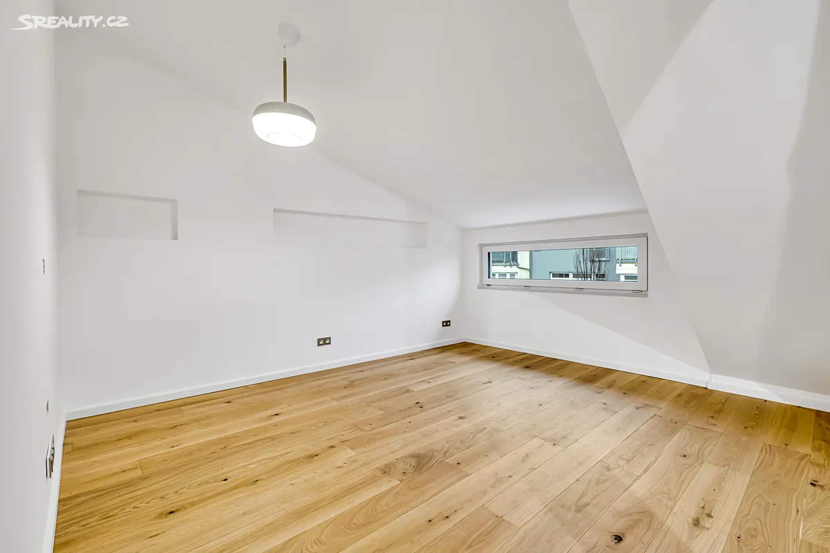 Prodej bytu 3+kk 103 m² – pohled 3