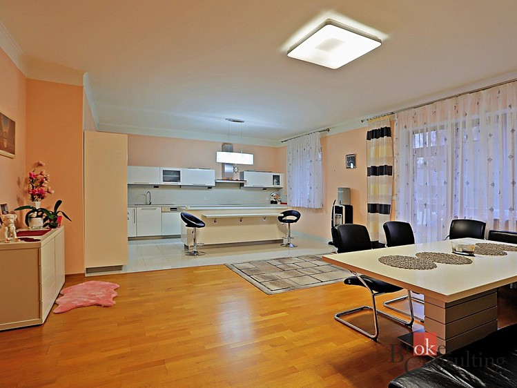 Haus zum Kauf, 550 m² (13 von 26)