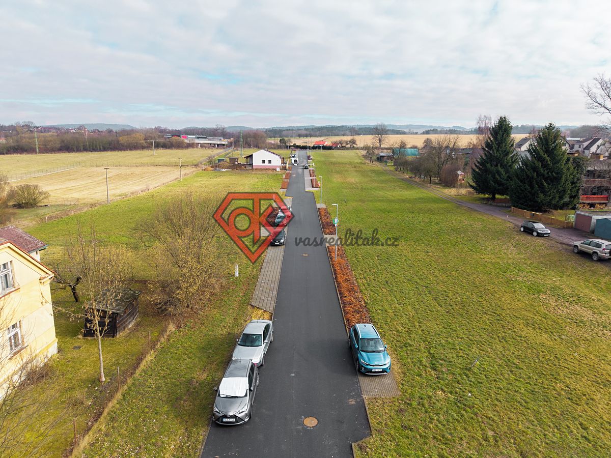 Prodej stavebního pozemku 847 m² – fotografie 3