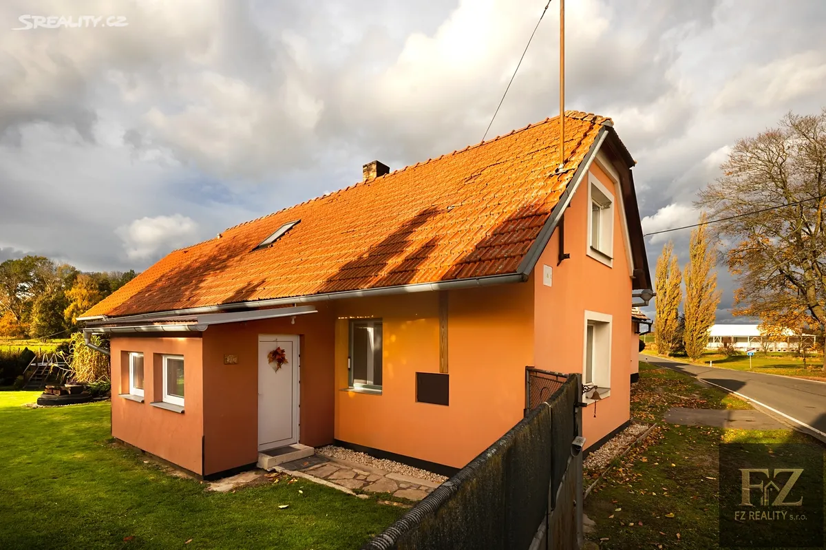 Prodej rodinného domu 104 m², pozemek 675 m², Bernartice