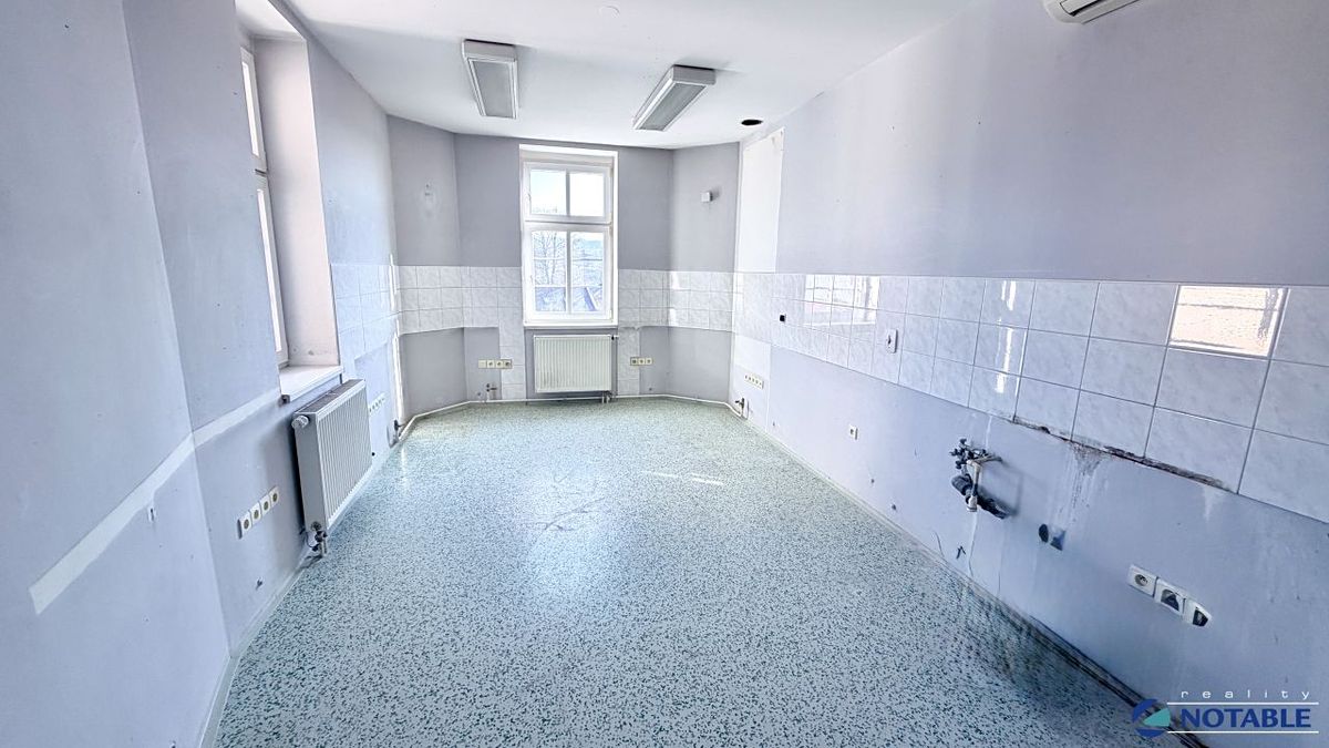 Pronájem obchodního prostoru 88 m² – fotografie 3