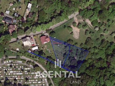 Prodej stavebního pozemku 2676 m²