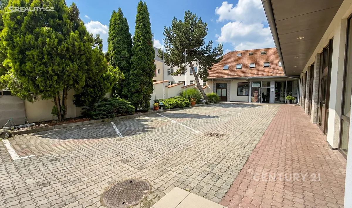 Prodej činžovního domu 758 m²