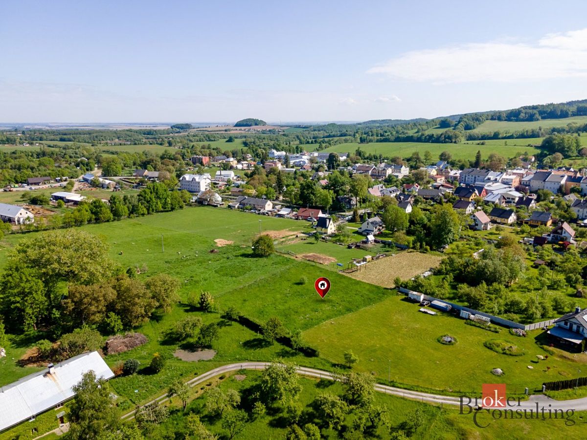 Prodej stavebního pozemku 1500 m² – fotografie 2