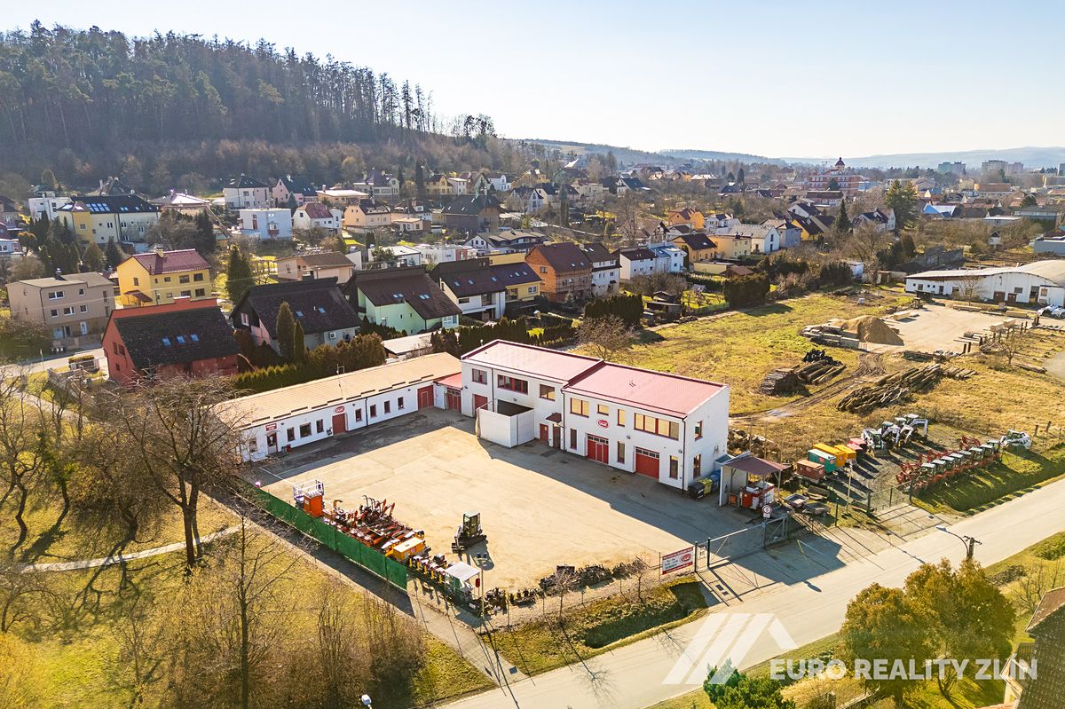 Prodej skladového prostoru 643 m²
