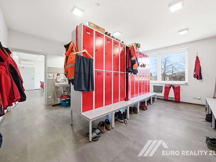 Комерційне приміщення на продаж, 643 м² (15 з 27)