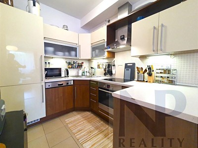 Pronájem bytu 2+kk 64 m²