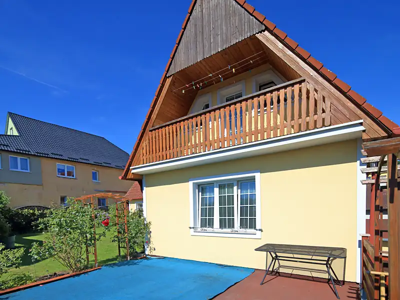 Prodej rodinného domu 268 m², pozemek 465 m², Žlutice – náhled fotky 3