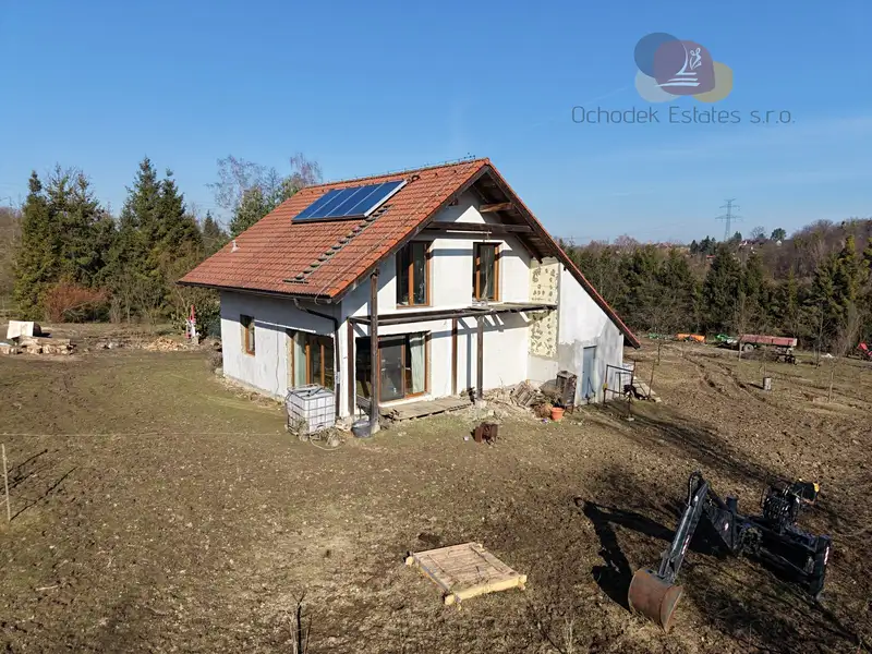 Prodej rodinného domu 129 m², pozemek 17842 m², Albrechtice – náhled fotky 1