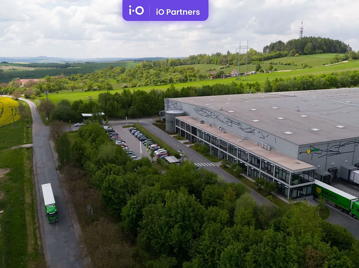 Pronájem skladového prostoru 7079 m²