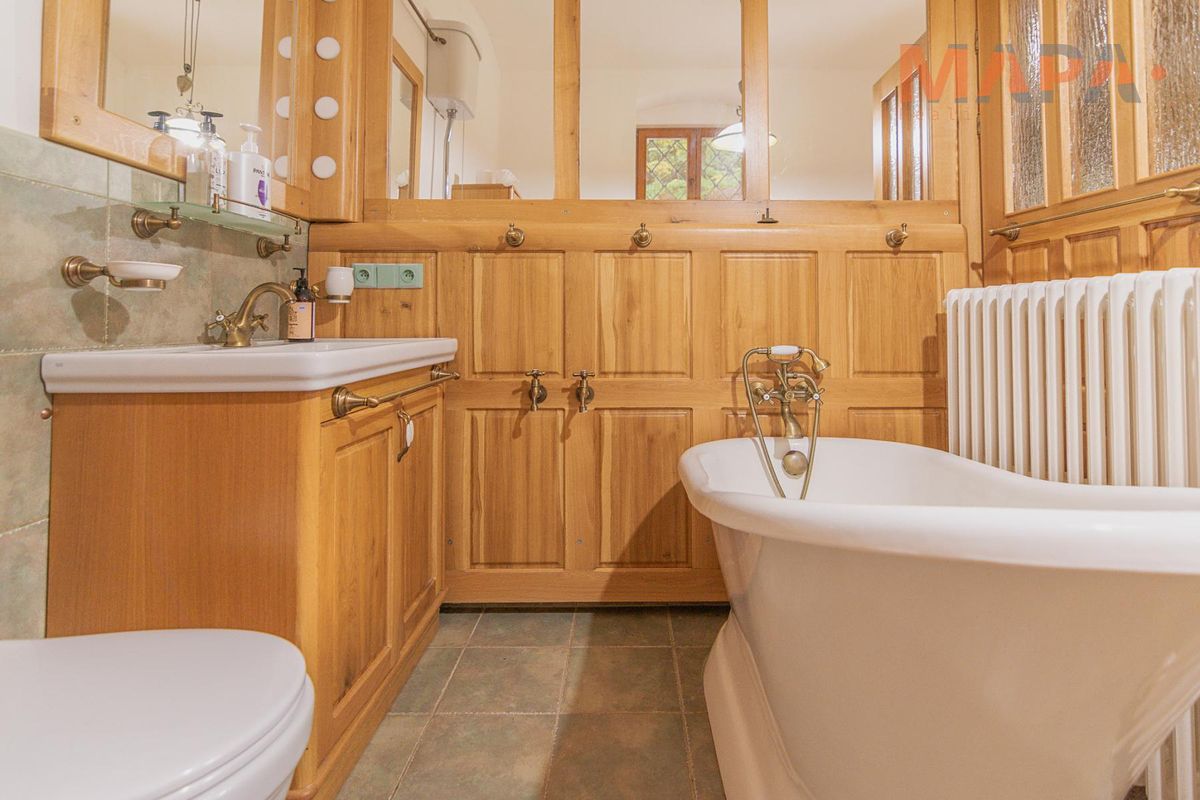 Prodej chalupy 480 m², pozemek 1372 m² – fotografie 4