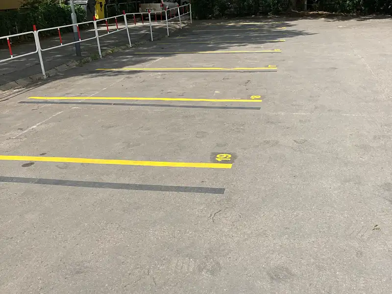 Pronájem garážového stání 12 m², Brno – náhled fotky 2