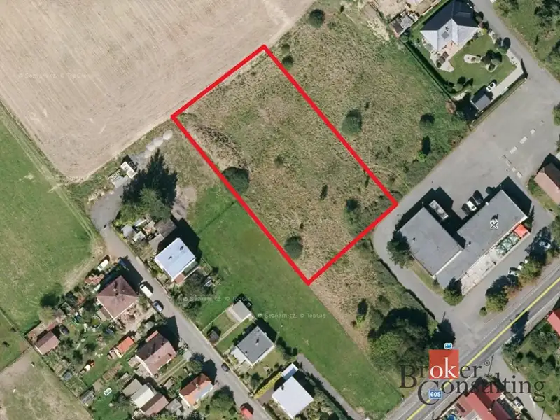Prodej komerčního pozemku 3290 m², Svojkovice – náhled fotky 3