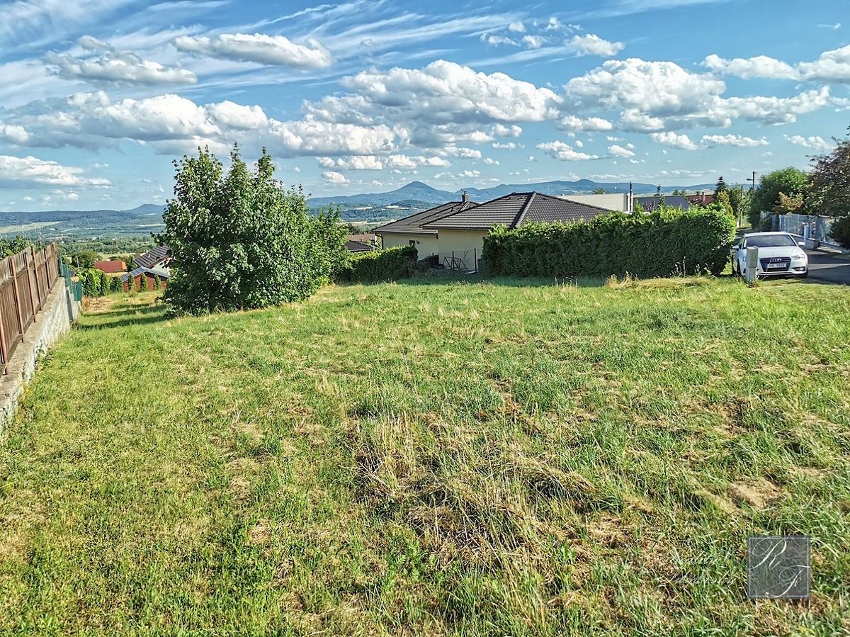 Prodej stavebního pozemku 1147 m²