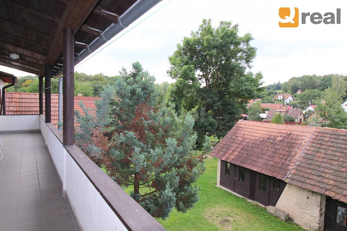 Prodej rodinného domu 664 m², pozemek 1202 m² – fotografie 5
