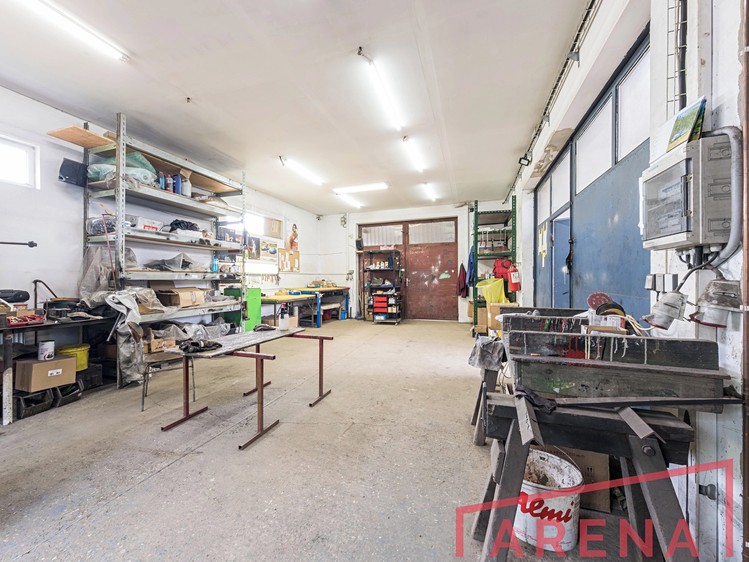 Prodej komerčního prostoru, 930 m² (7 z 15)