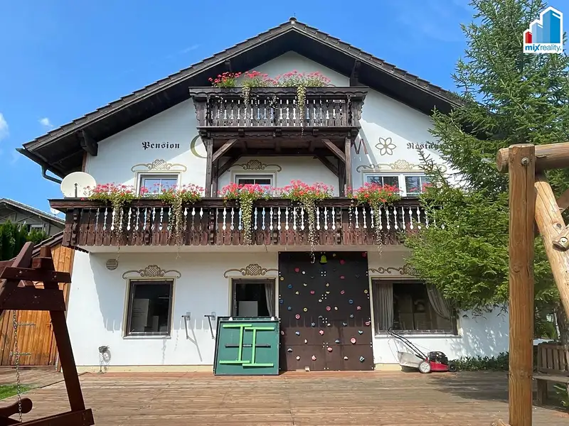 Prodej ubytovacího zařízení 1746 m², Železná Ruda – náhled fotky 3