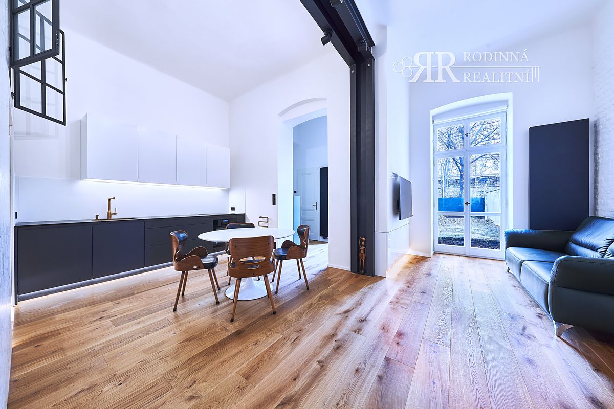 Prodej bytu 3+kk 92 m² (Jednopodlažní)