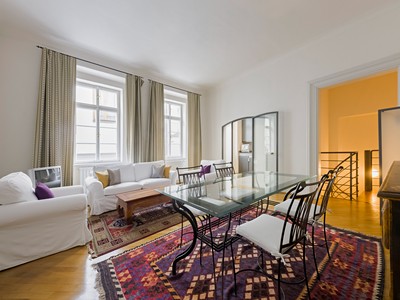 Pronájem bytu 2+1 73 m² (Mezonet)