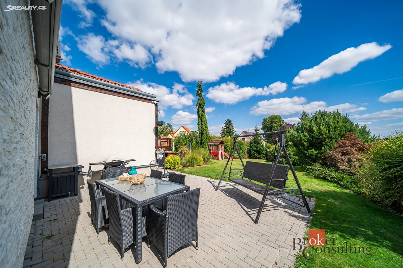 Prodej  rodinného domu 154 m², pozemek 646 m² – další