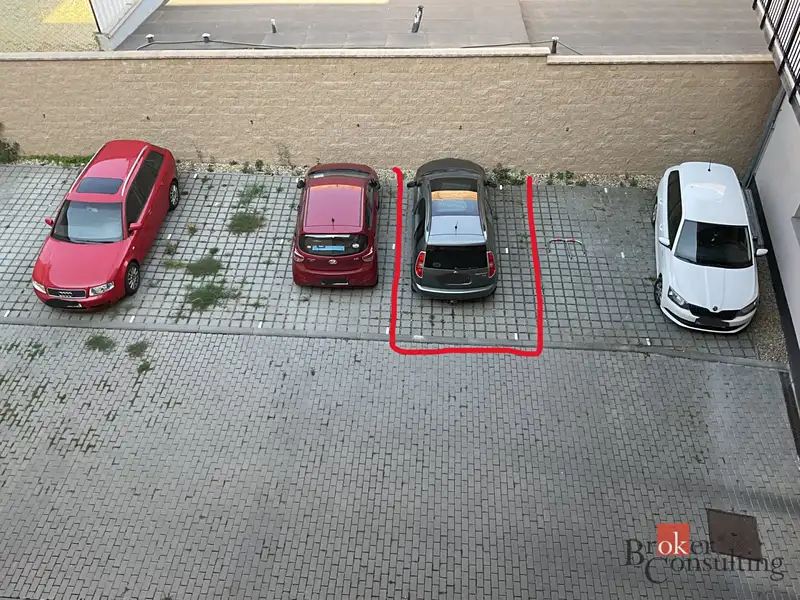 Prodej specifického typu nemovitosti 12 m², Brno – náhled fotky 1