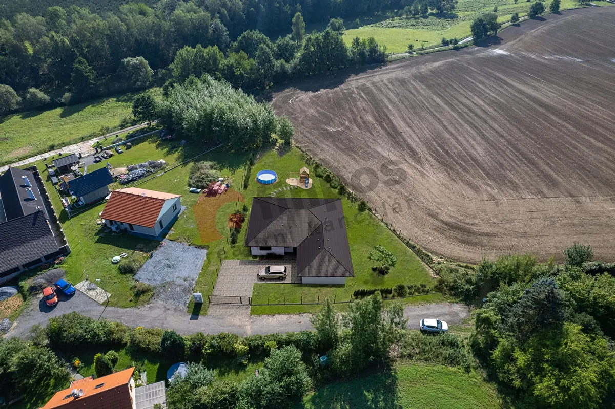 Prodej stavebního pozemku 1394 m²